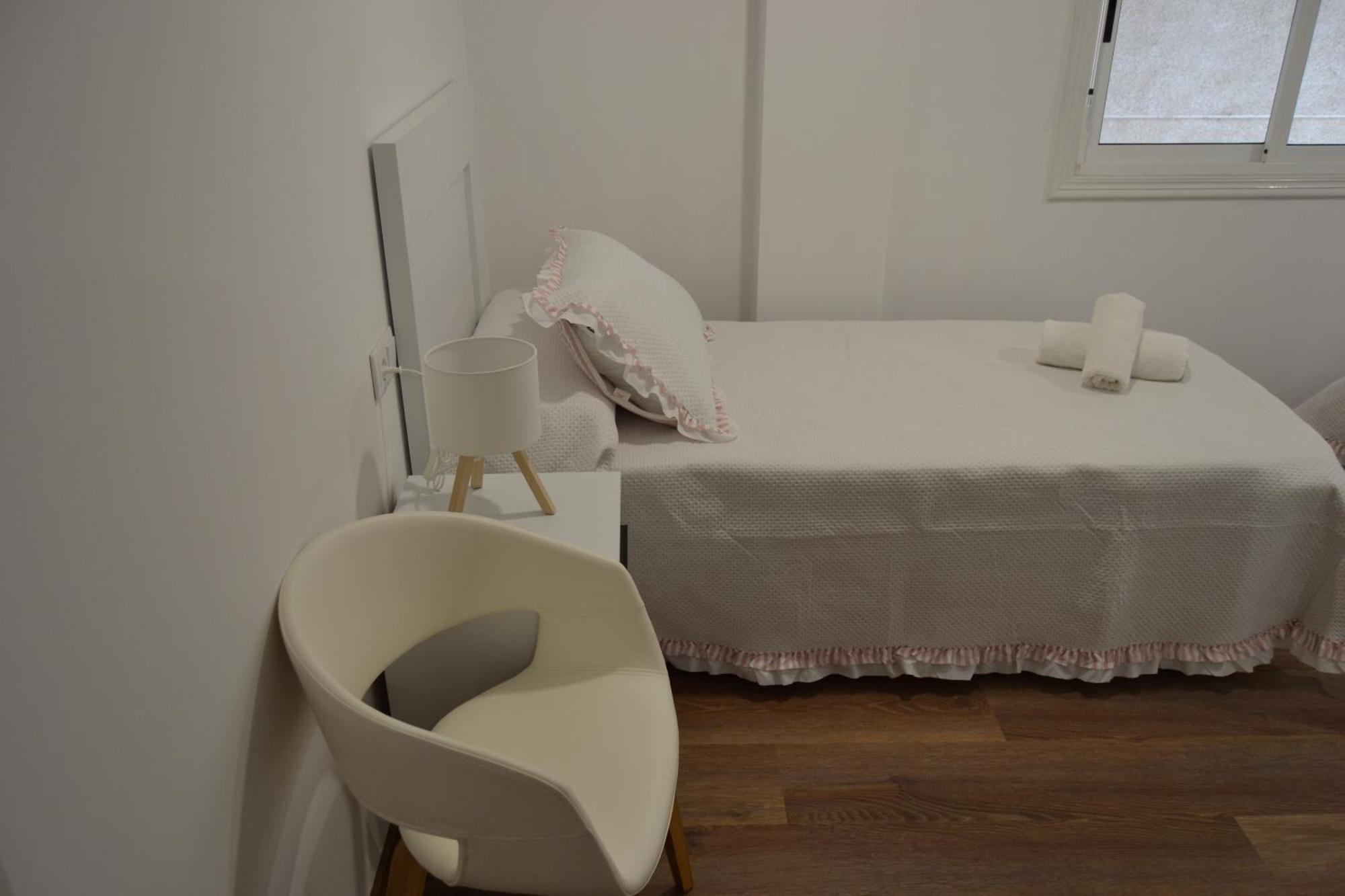 Hotel Greco 8 à Sarria Extérieur photo